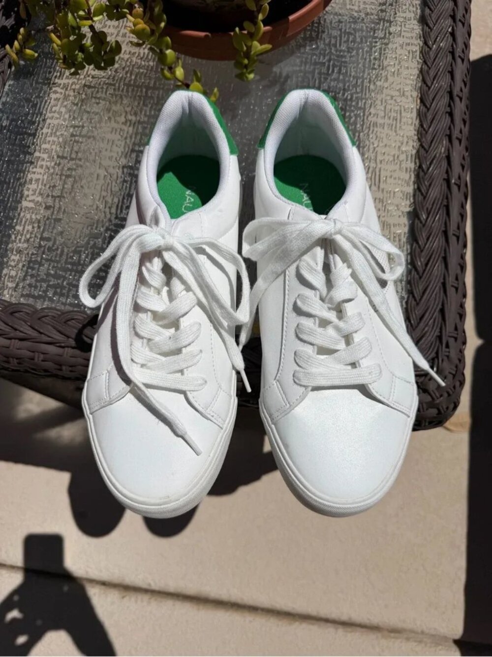 Nautica Hull 3 Mens White & Green Low-Top Sneakers Lace-Up Casual Style NWOB